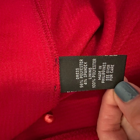 A Byer Red Dress - Beautiful - Picture 12 of 12